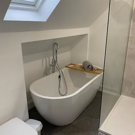 Entire In Maddoxtown Apartment Kilkenny