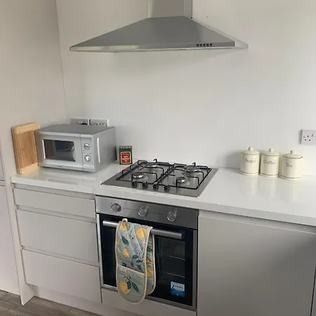 Apartment Entire In Maddoxtown